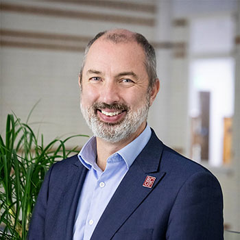 Headshot of Dr Michael Mulholland